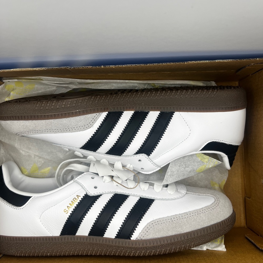 Adidas Samba White/Black SZ 7.5M/8.5W